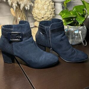 Karen Scott Blue Suede Ankle Boots